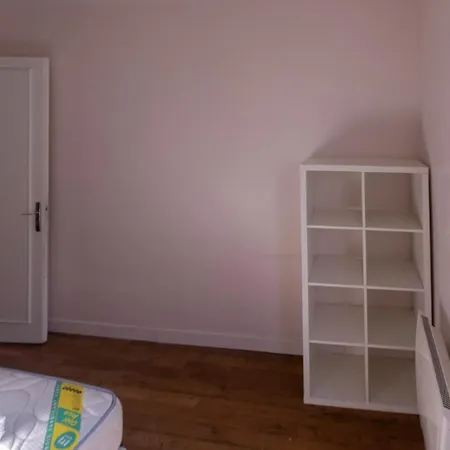 Διαμέρισμα Charming Cozy Nest In Παρίσι